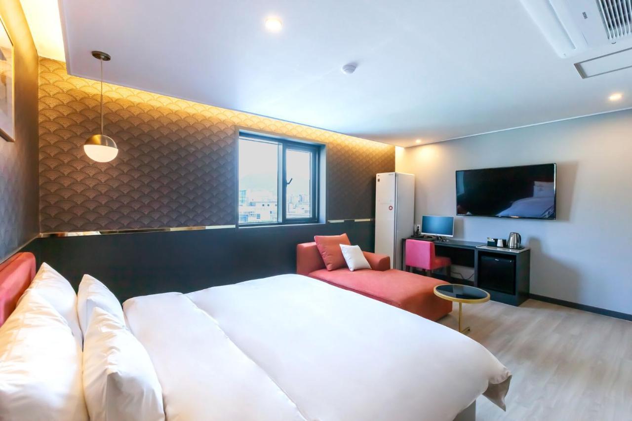 Browndot Hotel Sasang Renecite Busan Exterior photo