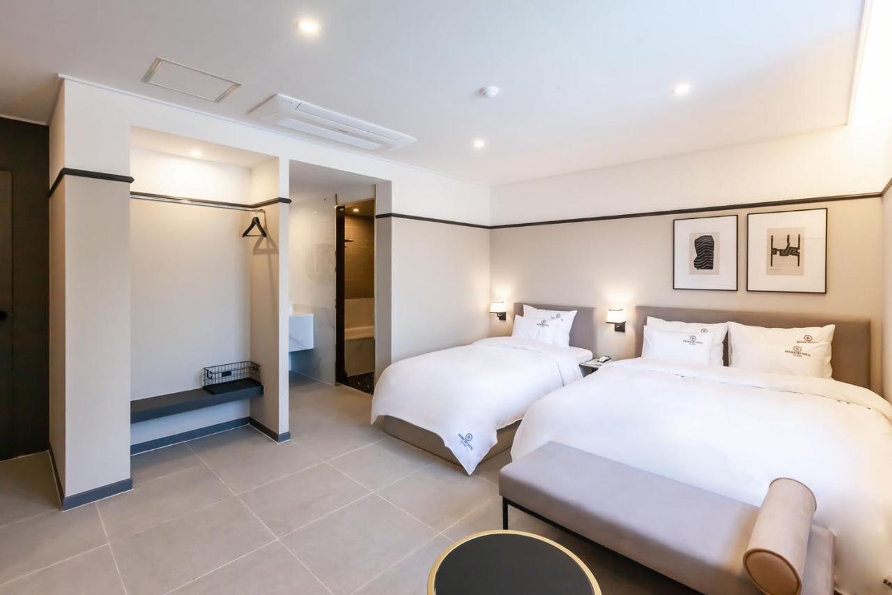 Browndot Hotel Sasang Renecite Busan Exterior photo