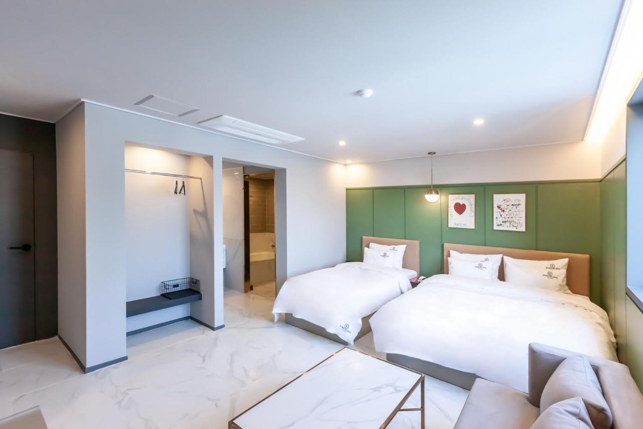 Browndot Hotel Sasang Renecite Busan Exterior photo